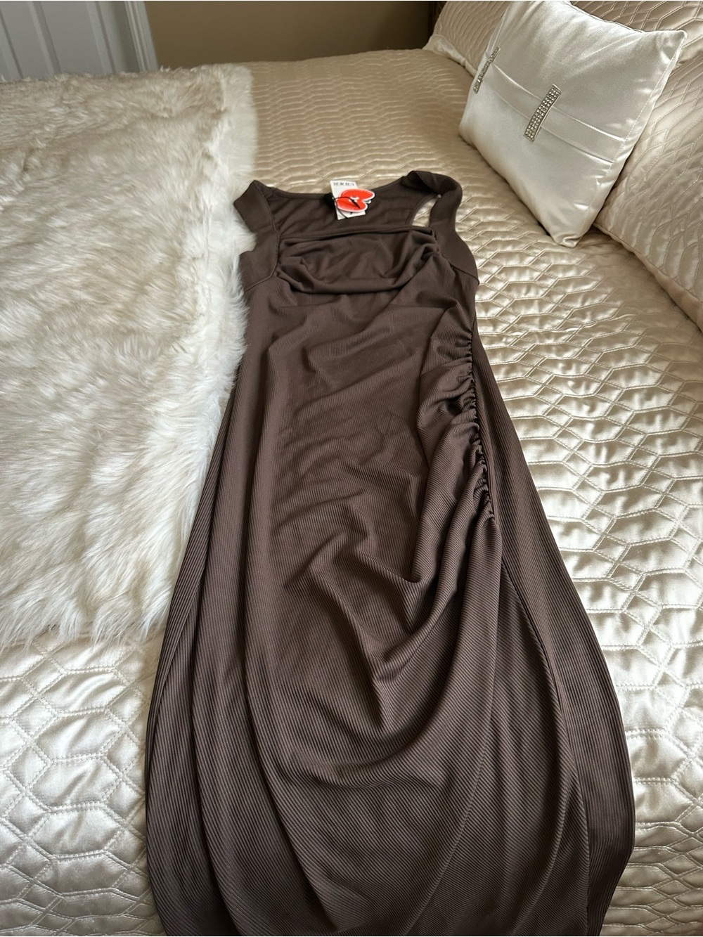 Cider Brown Sleeveless Ruched Midi Dress
